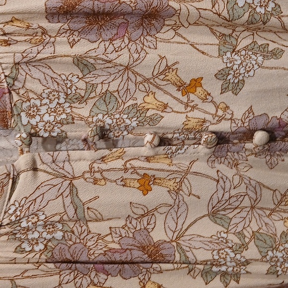 ana gorgeous dress - Picture 5 of 13